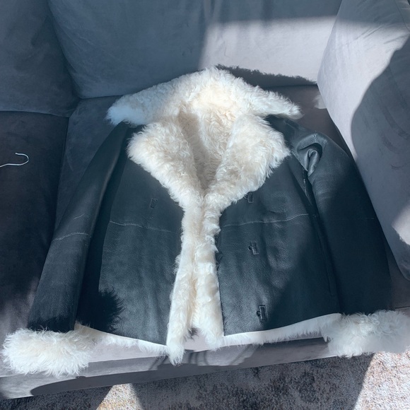 Theory Toscana Shearling Reversible Pea Coat - Picture 3 of 4